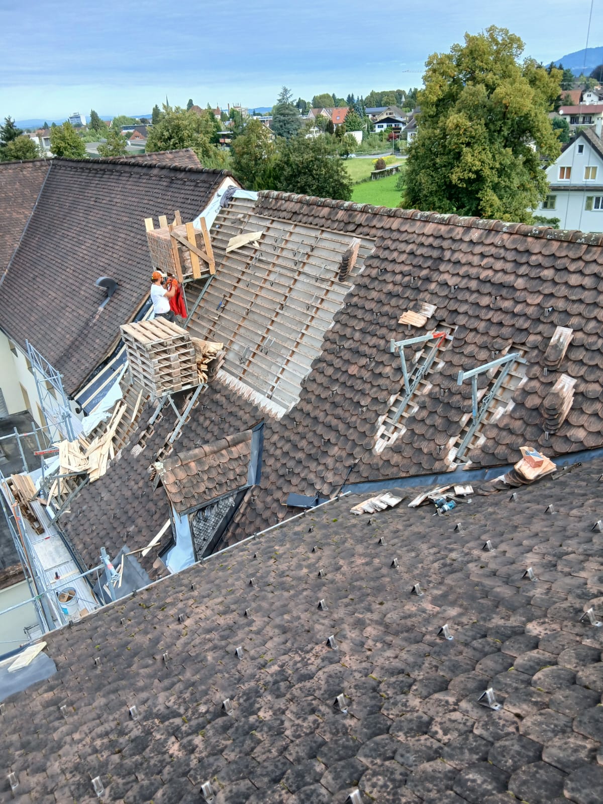 Dachdecker, Holzer Dach Dornbirn, dachflächenfenster, dachdämmung, dacheindeckung, dachsanierung Dachdecker, Holzer Dach Dornbirn, dachflächenfenster, dachdämmung, dacheindeckung, dachsanierung